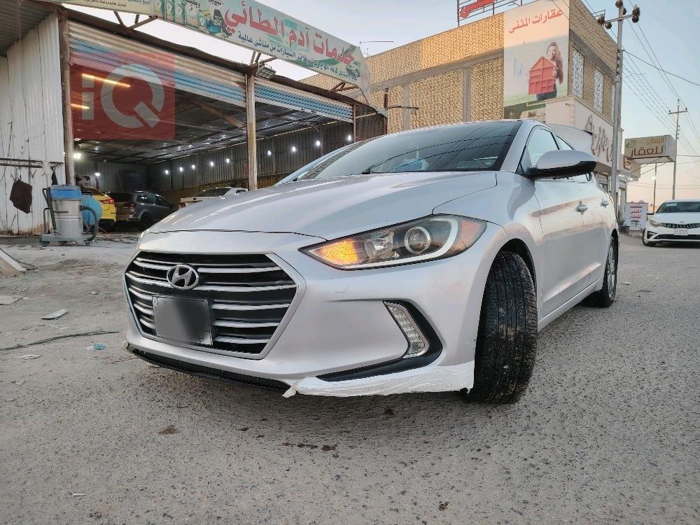 هيونداي النترا